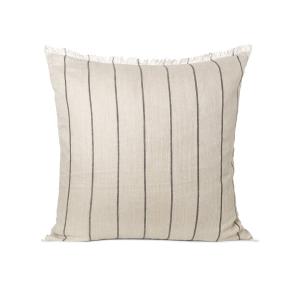 ferm LIVING - Calm Coussin, 78 x 78 cm, camel / noir