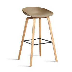 HAY - About A Stool AAS 32 H 75 cm, chêne laqué / acier noi…