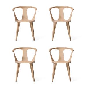 & Tradition - In Between Chaise SK1, chêne huilé (lot de 4)…