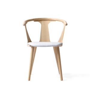 & Tradition - In Between Chaise SK2, chêne huilé / tapisser…