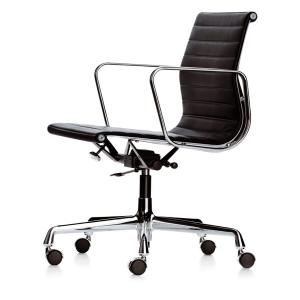 Vitra - EA 117 Chaise de bureau chromée avec accoudoirs, pi…