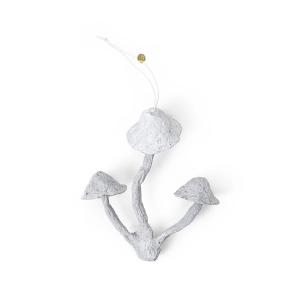 Ferm Living - Mushroom Ornament, faded blanc (3 caps)