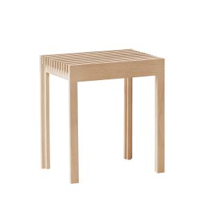 Form & Refine - Tabouret Lightweight, chêne blanc pigmenté