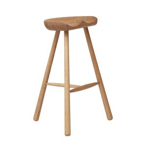 Form & Refine - Shoemaker Chair, n° 68, chêne blanc pigment…