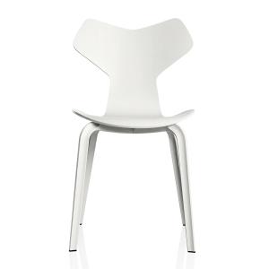 Fritz Hansen - Grand Prix Chaise, frêne teinté blanc