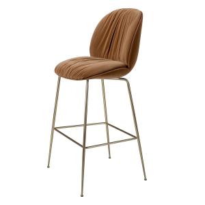GUBI - Beetle Soft Bar Chair, rembourrage intégral, laiton…