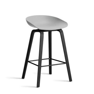 HAY - About A Stool AAS 32 H 65 cm, chêne laqué noir / acie…