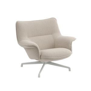 Muuto - Doze Lounge Chair Low, châssis pivotant gris clair…