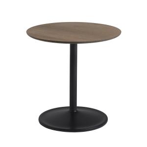 Muuto - Soft Table d'appoint, Ø 48 cm, H 48 cm, chêne fumé…