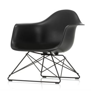 Vitra - Eames Plastic Armchair LAR RE, deep black / noir pr…