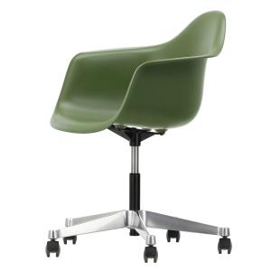 Vitra - Eames Plastic Armchair PACC RE, poli / forest, roul…