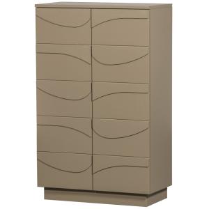 Armoire en pin marron