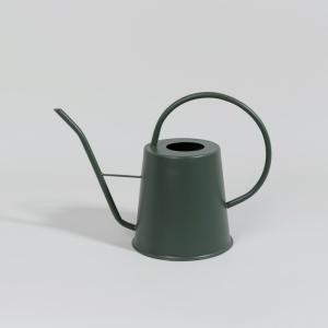 Arrosoir en acier vert