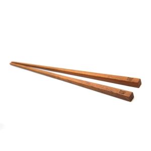 Bâtons à couper en bois