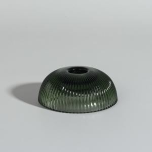 Bougeoir en verre vert