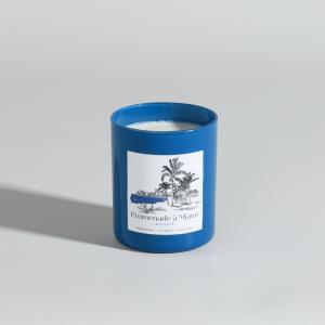 Bougie en verre bleu et cire végétale parfumée ''Bois flott…