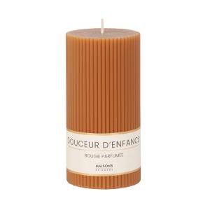 Bougie striée parfumée caramel 7x15