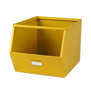 Casier de rangement avec étiquette jaune