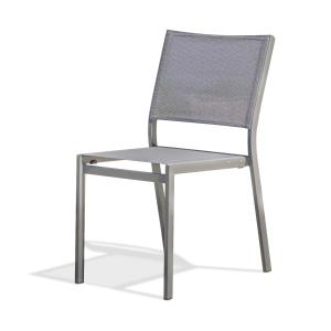 Chaise de jardin empilable en aluminium et toile plastifiée