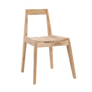 Chaise en bois recyclé