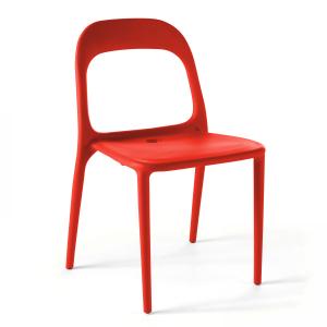 Chaise en plastique de jardin rouge