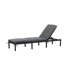 Chaise longue noire en osier