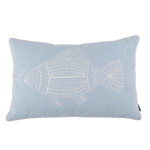 Coussin en coton bleu motif poisson brodé blanc 60x40