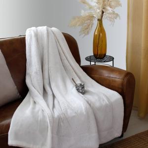 Couverture cocooning en imitation fourrure polyester blanc…