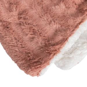Couverture plaid réversible poils longs rose et blanc