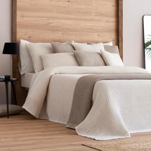 Couvre lit beige 230x270 cm