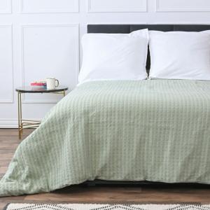 Couvre lit en coton lavé  sauge 230x250 cm