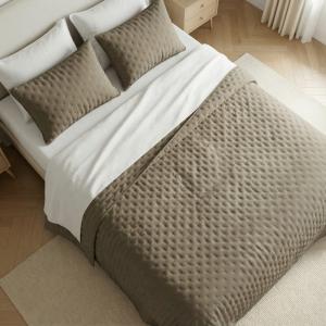 Couvre-lit uni matelassé extra doux marron 235x280 cm