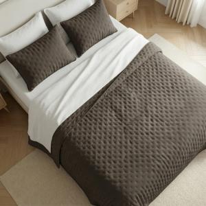 Couvre-lit uni matelassé extra doux marron foncé 280x280 cm…