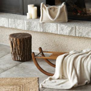 Ensemble plaid et sac moumoute polyester ecru 125x150 cm