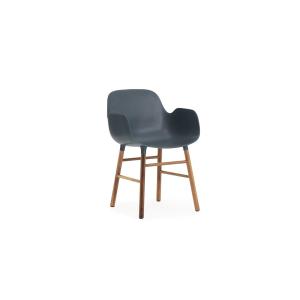 Fauteuil bleu avec structure en bois de noyer