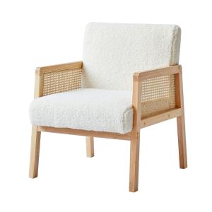 Fauteuil de salon en cannage et bouclette blanche
