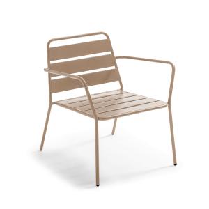 Fauteuil de terrasse bas en métal taupe