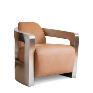 Fauteuil en cuir camel et métal chromé