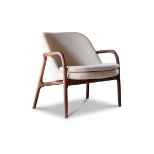 Fauteuil en frêne massif et bouclette écrue