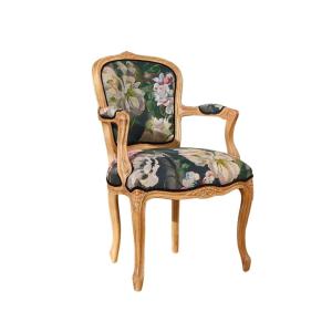 Fauteuil en hévéa et tissu haute couture à motifs