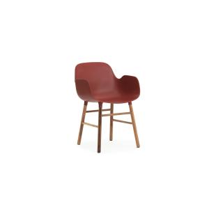 Fauteuil rouge avec structure en bois de noyer