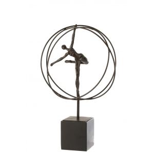 Figurine gymnaste dans cercle en résine marron 30x17.5x49 c…