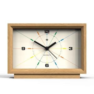 Horloge de table en chêne clair