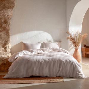 Housse de couette 100% coton rose 220x220 cm   2(45x75) cm