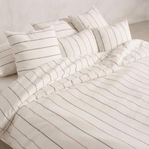 Housse de couette en coton fil en relief teint rose 260x240…