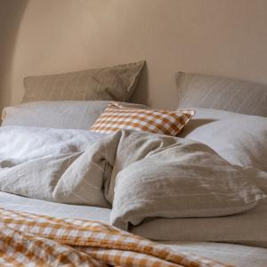 Housse de coussin en coton et lin 30x50cm Curcuma