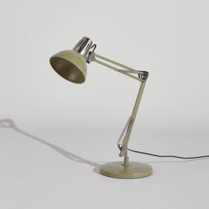 Lampe de bureau articulée en acier brossé vert