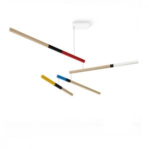 Mobile suspension tasso cub en bois multicolore