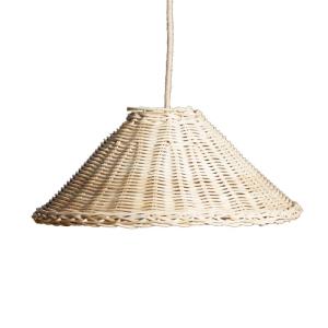 Petite suspension en rotin