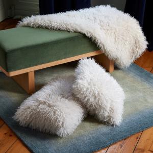 Plaid en Fausse fourrure duveteuse Ecru